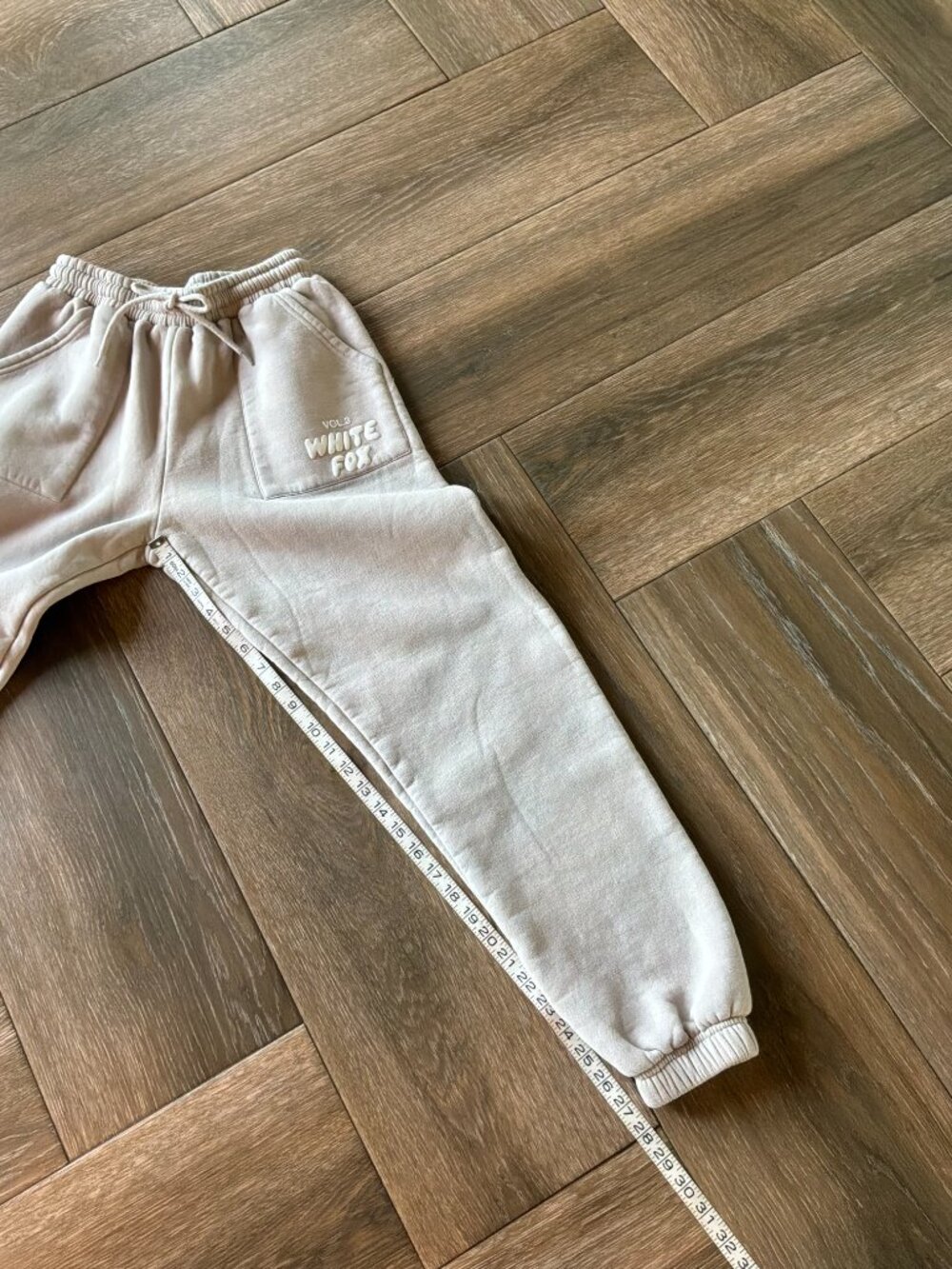 Offstage sweatpants Moon Vol. 3 White Fox Boutique size XS - Picture 4 of 8